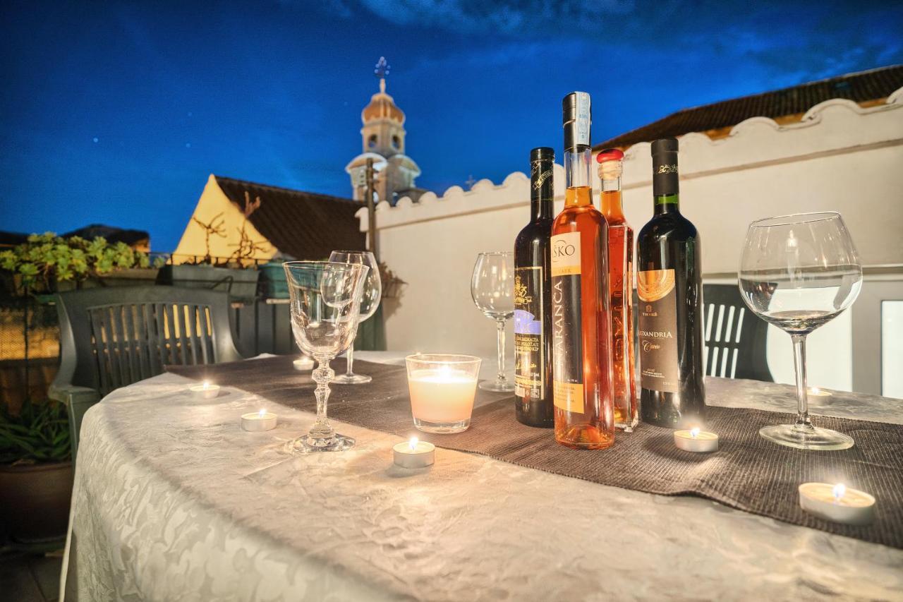 Poetry House Hotel Сплит Екстериор снимка