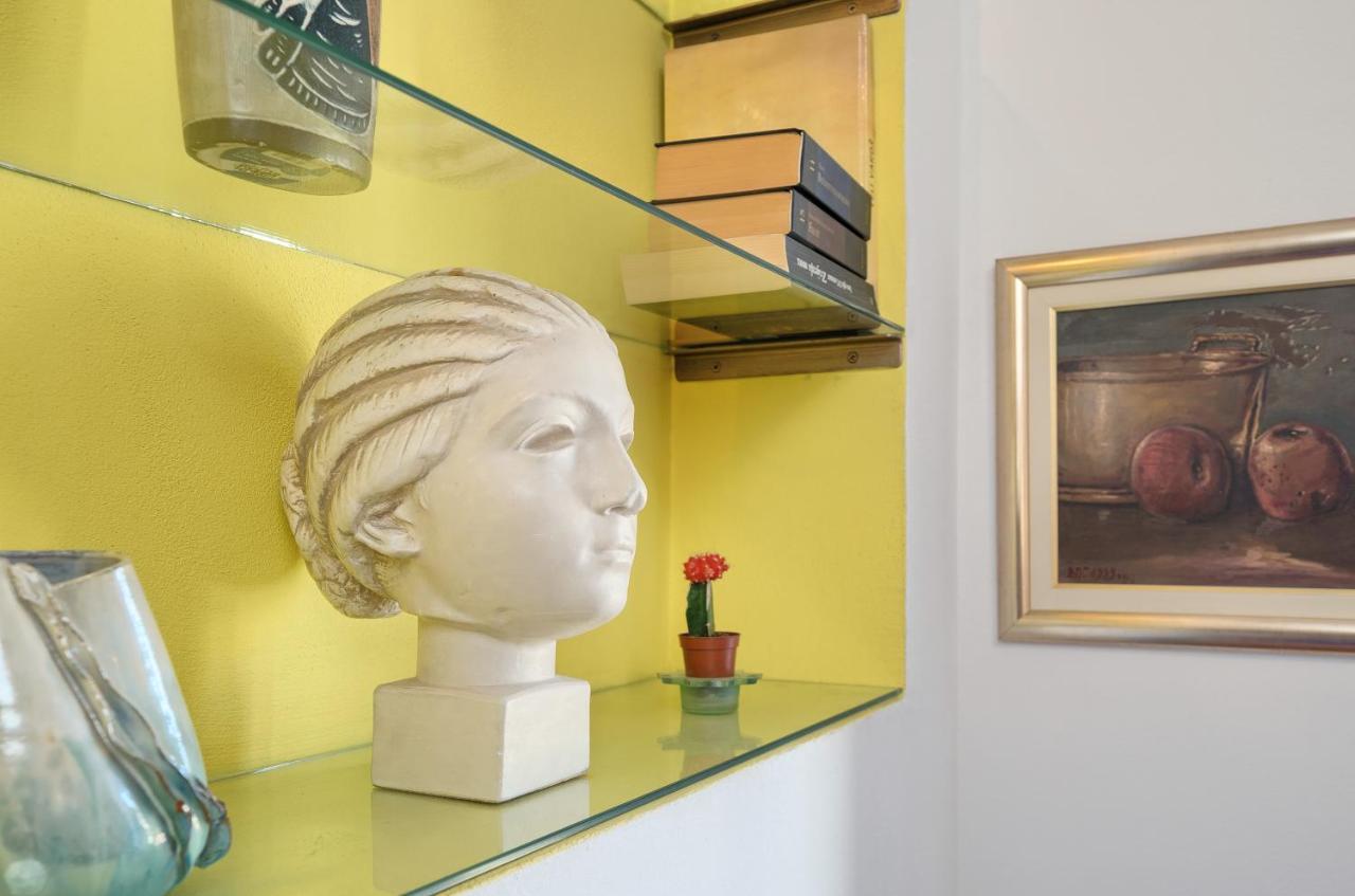 Poetry House Hotel Сплит Екстериор снимка